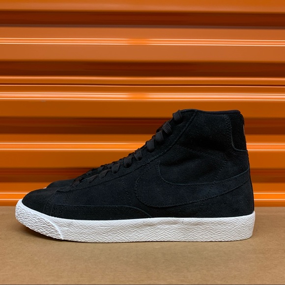 Nike Blazer Mid Black/Summit White Women’s Shoes - Picture 1 of 8